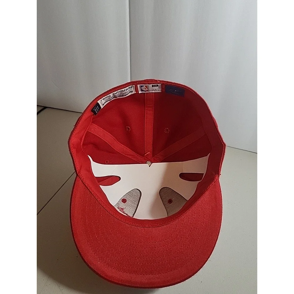 Washington Wizards Twins Enterprise Fitted Size 7 3/4 Cap Hat - NWT Red